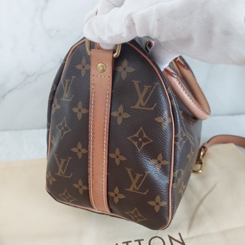 LV 🎀現品拍照🎀speedy25cm (有背帶款) 荖花波士頓包~二手-33