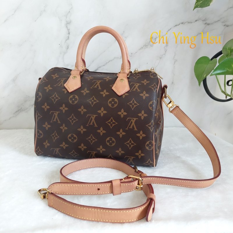 LV 🎀現品拍照🎀speedy25cm (有背帶款) 荖花波士頓包~二手-54