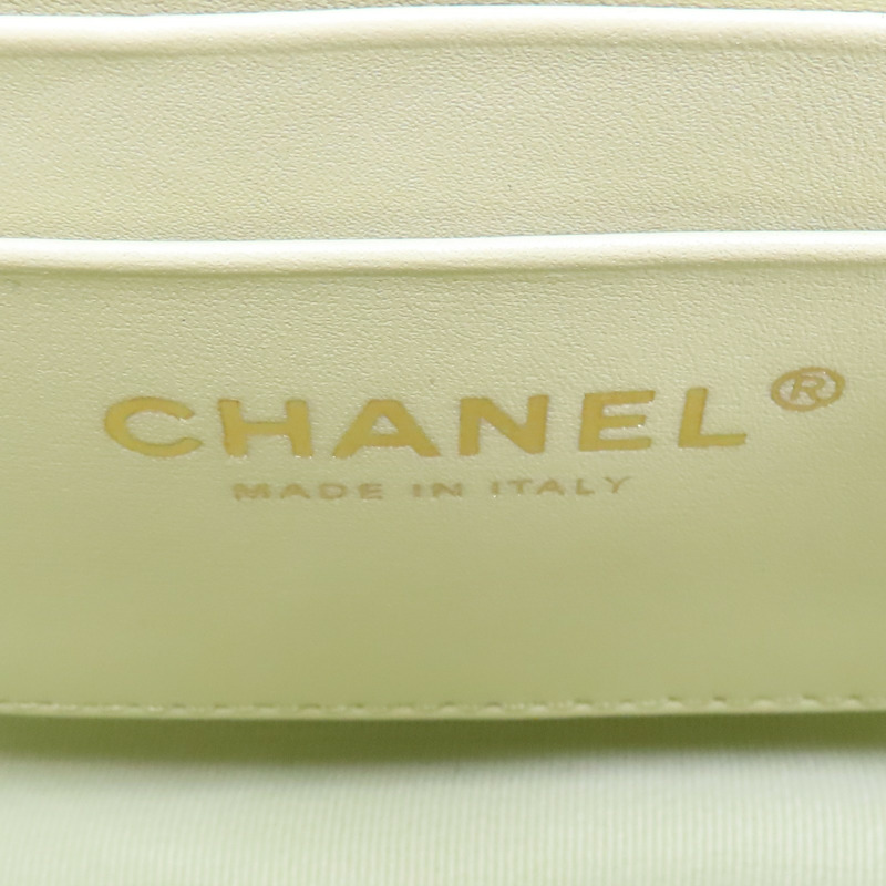 牛油果綠 菱格紋 牛皮 小型化妝包 鏈帶肩背包【CHANEL 香奈兒】-6