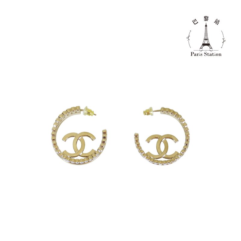 【巴黎站二手名牌專賣店】＊現貨＊CHANEL 香奈兒 真品＊淡金色雙C鑲鑽圈形針式耳環-0