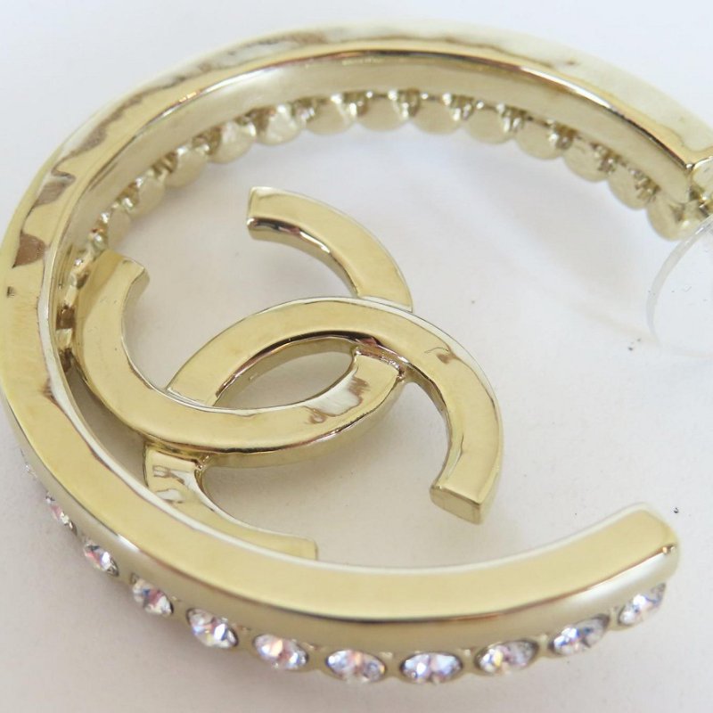 【巴黎站二手名牌專賣店】＊現貨＊CHANEL 香奈兒 真品＊淡金色雙C鑲鑽圈形針式耳環-2
