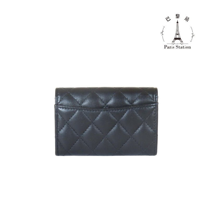 【巴黎站二手名牌專賣】＊現貨＊CHANEL 香奈兒 真品＊黑色菱格紋皮革金雙C釦式卡片零錢包-1