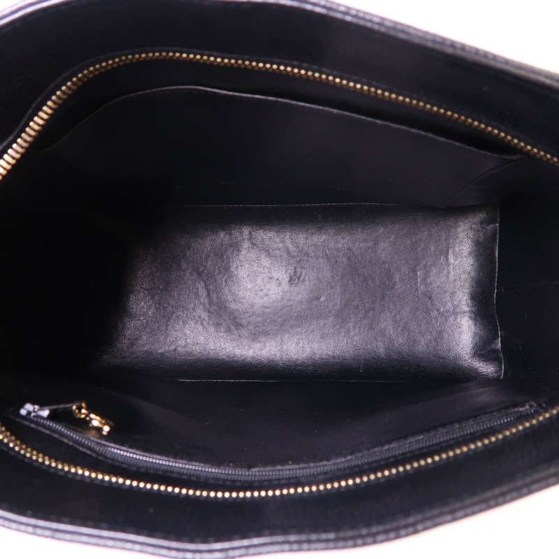 CHANEL 牛皮皮革Handbag金扣手挽袋-4