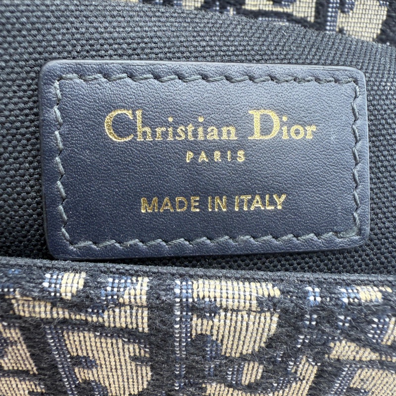 迪奧老花刺繡金扣蒙田單肩斜挎盒子包-4