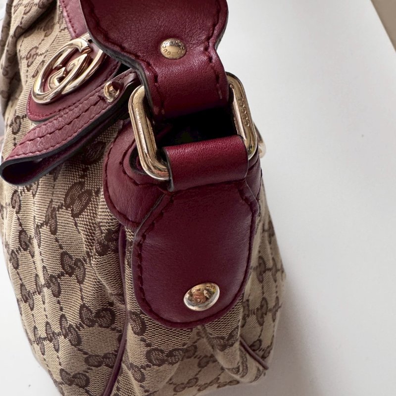 GUCCI 紅色緹花抓皺單肩包-9