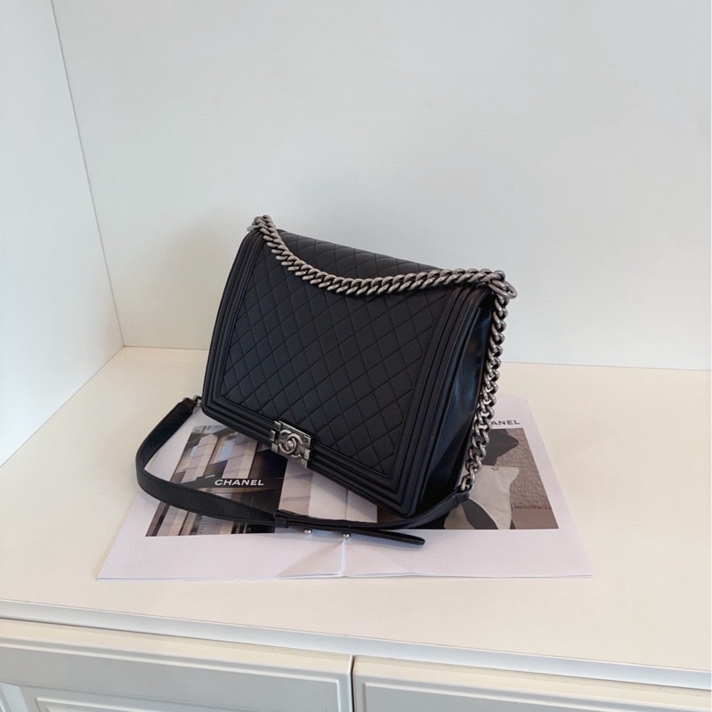【97新🆕】Chanel 黑銀菱格Leboy XXL 大號 單肩包-5