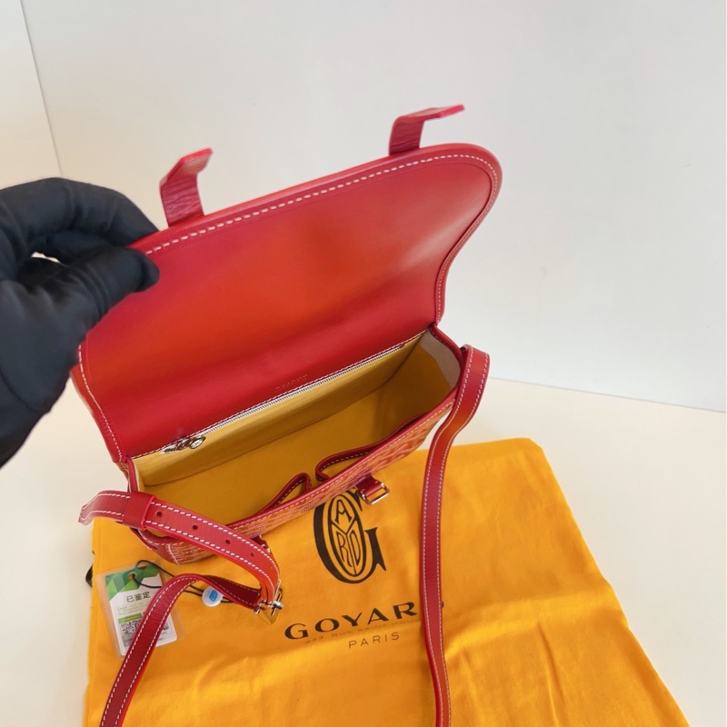 【98新🆕】Goyard紅色老花經典雙扣劍橋翻蓋郵差包 小號 斜挎包-7
