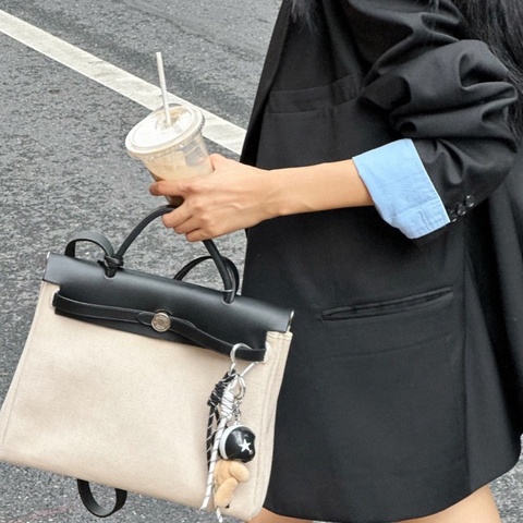 ✨Hermes herbag31 黑白熊貓 有替換袋 包型很好 好價🤍