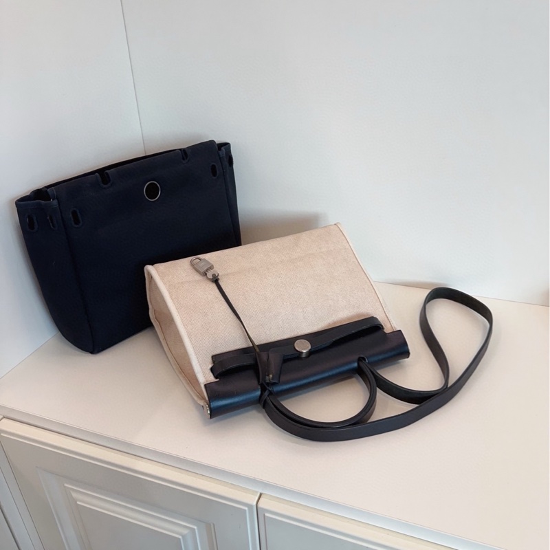 ✨Hermes herbag31 黑白熊貓 有替換袋 包型很好 好價🤍-8