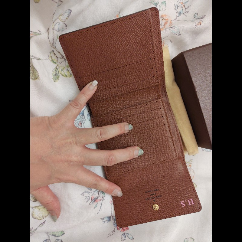 LOUIS VUITTON 雙開翻蓋短夾（二手）-5