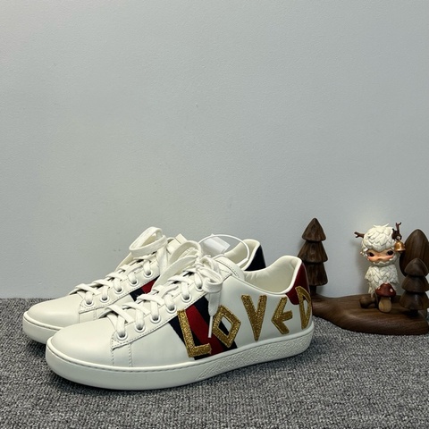 98新GUCCI古馳 ACE "LOVED" 刺繡 低幫小白鞋 36.5碼