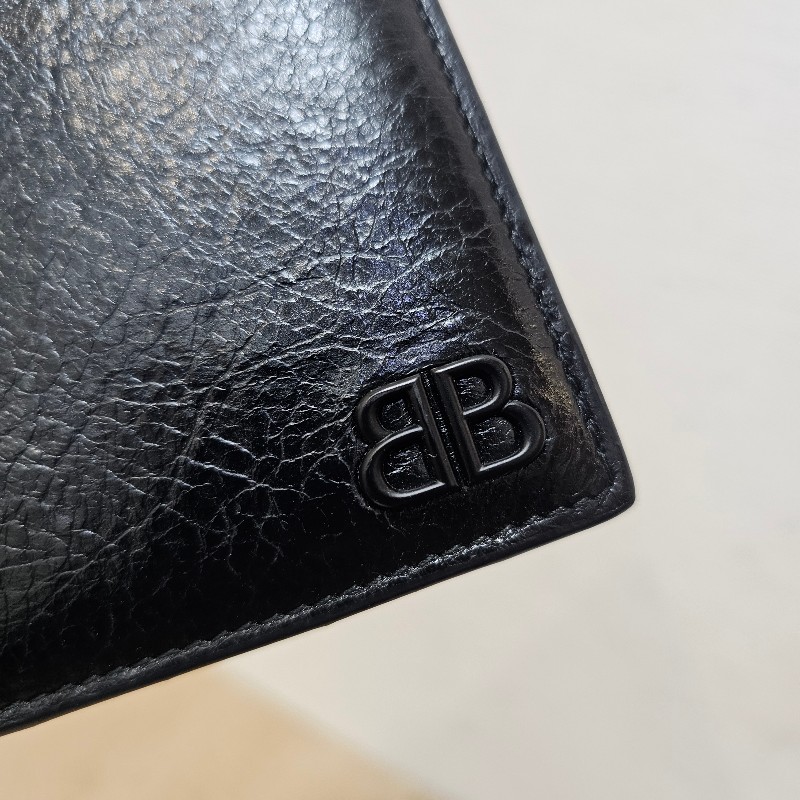 [甜價出🤩] Balenciaga 黑復刻皮BB Monaco短夾-7