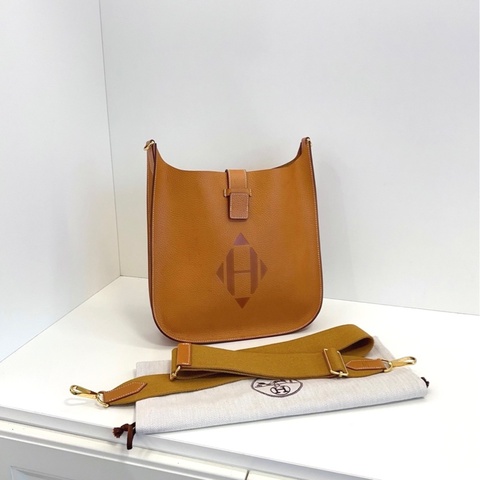 【98新🆕】Hermes Evelyne Sellier 29焦糖棕色金扣 Buffalo阿登皮馬鞍皮 C刻單肩包