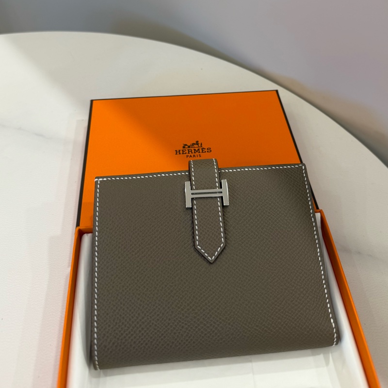 （全新未用）Hermes 愛馬仕 Bearn 大象灰銀短夾w刻 25年8月香港購入-0