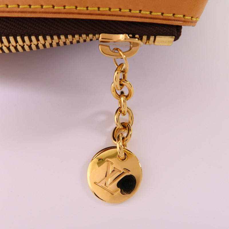 LOUIS VUITTON Monogram Tivoli GM金扣肩背袋-16