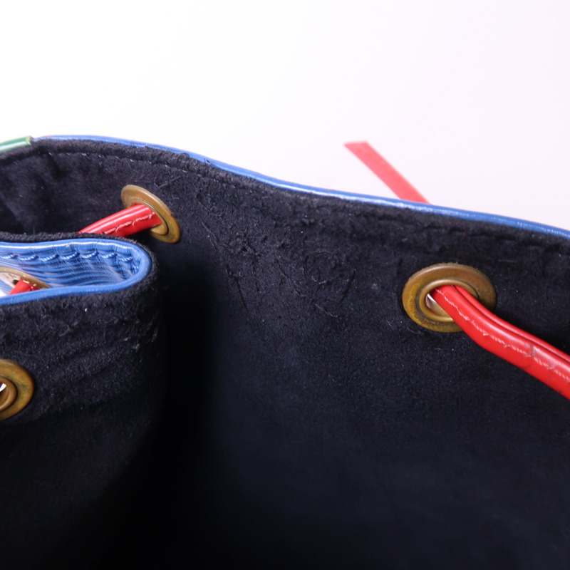 LOUIS VUITTON Epi Noe金扣肩背袋-18