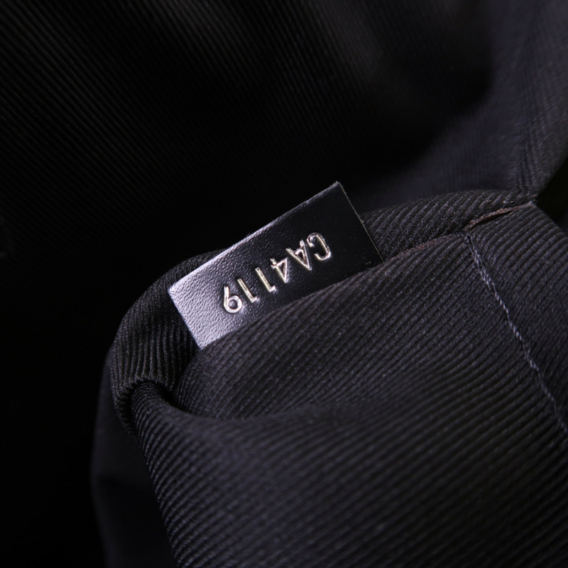 LOUIS VUITTON Damier Graphite Distrist PM銀扣肩背袋-6