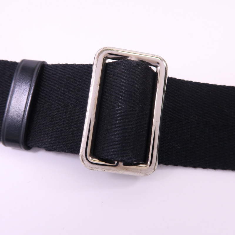 LOUIS VUITTON Damier Graphite Distrist PM銀扣肩背袋-17