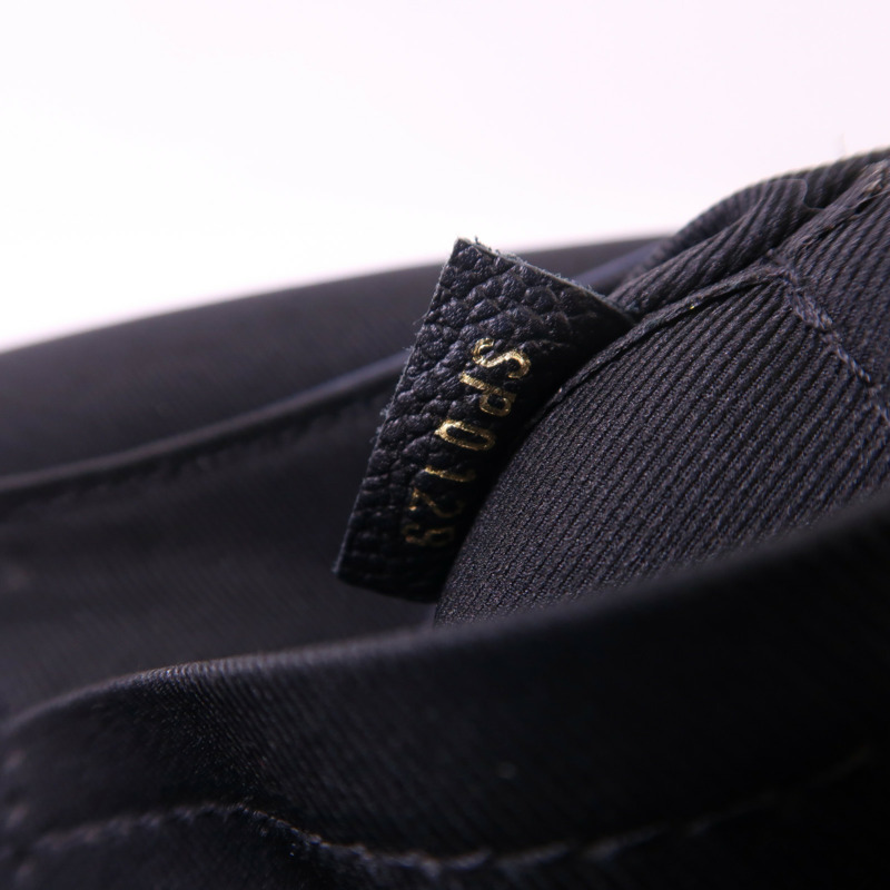 LOUIS VUITTON Monogram Empreinte Blanche BB金扣手挽肩背兩用袋-6