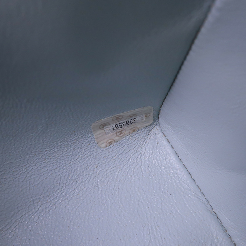 CHANEL 羊皮皮革Shoulder Bag金扣肩背袋-6