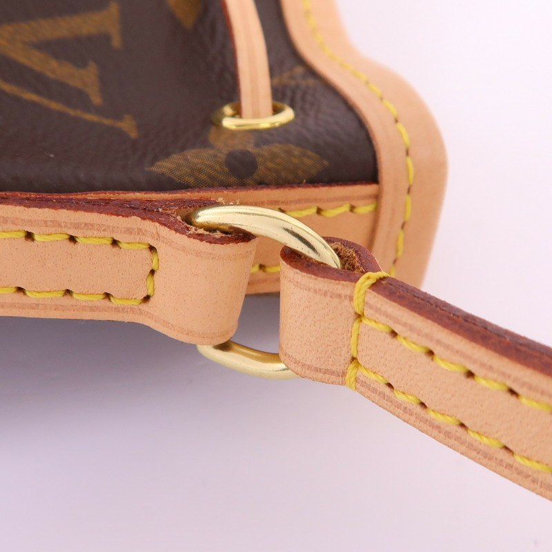 LOUIS VUITTON Monogram Nano Noe金扣肩背袋-14