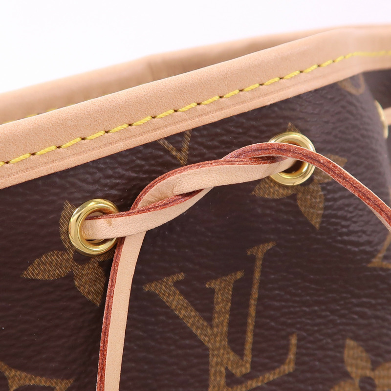 LOUIS VUITTON Monogram Nano Noe金扣肩背袋-15