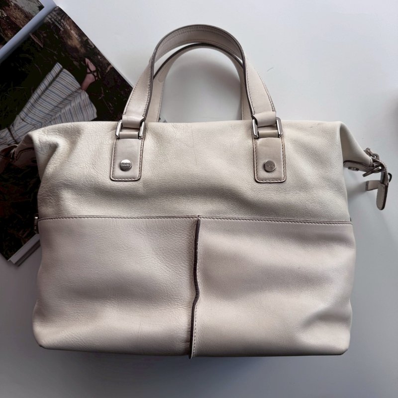 TODS 白色皮革手提肩背包(出清賣!!!!)-0