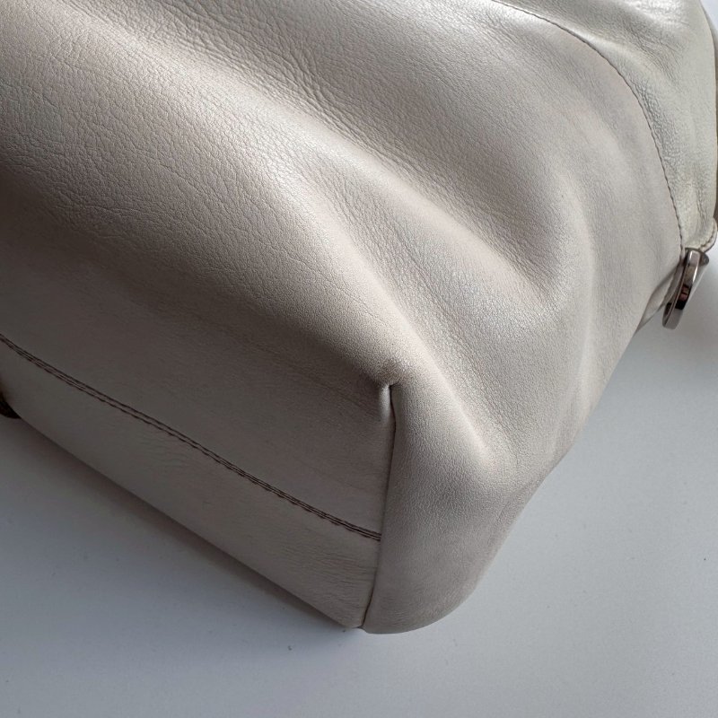 TODS 白色皮革手提肩背包(出清賣!!!!)-3