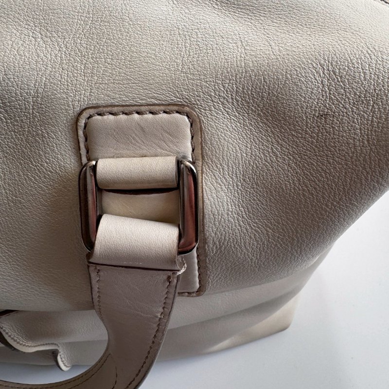 TODS 白色皮革手提肩背包(出清賣!!!!)-23