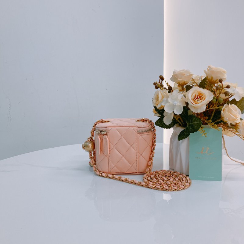 MS0437 Chanel 香奈兒 迷你 化妝盒 金球 調節 羊皮 粉肉色 金扣 Vanity Box With Gold Ball Mini Lambskin Pink x GHW-1