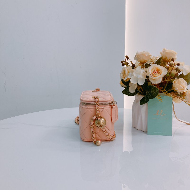 MS0437 Chanel 香奈兒 迷你 化妝盒 金球 調節 羊皮 粉肉色 金扣 Vanity Box With Gold Ball Mini Lambskin Pink x GHW-3