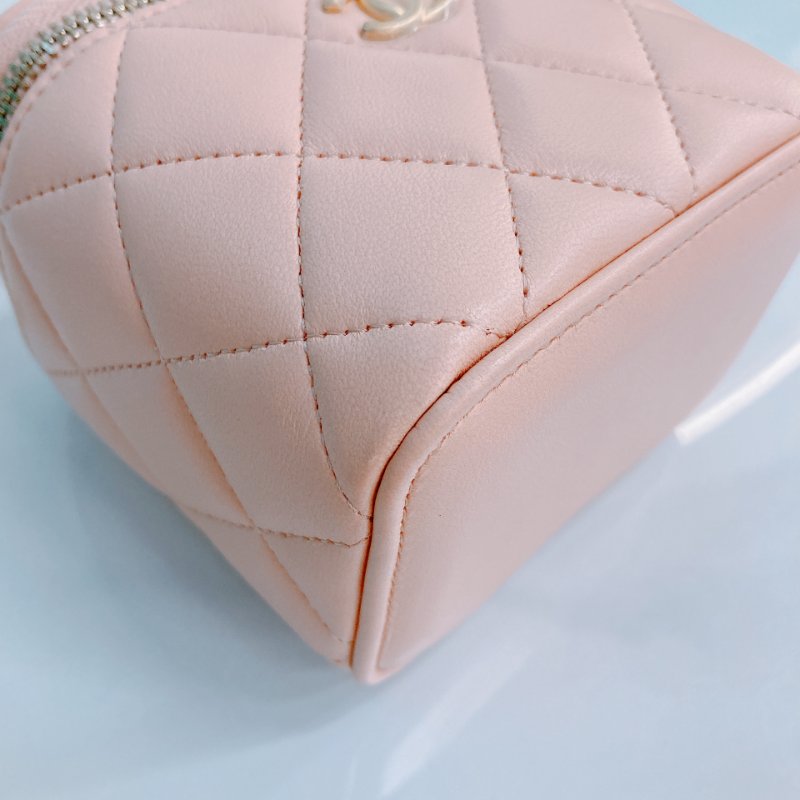 MS0437 Chanel 香奈兒 迷你 化妝盒 金球 調節 羊皮 粉肉色 金扣 Vanity Box With Gold Ball Mini Lambskin Pink x GHW-5