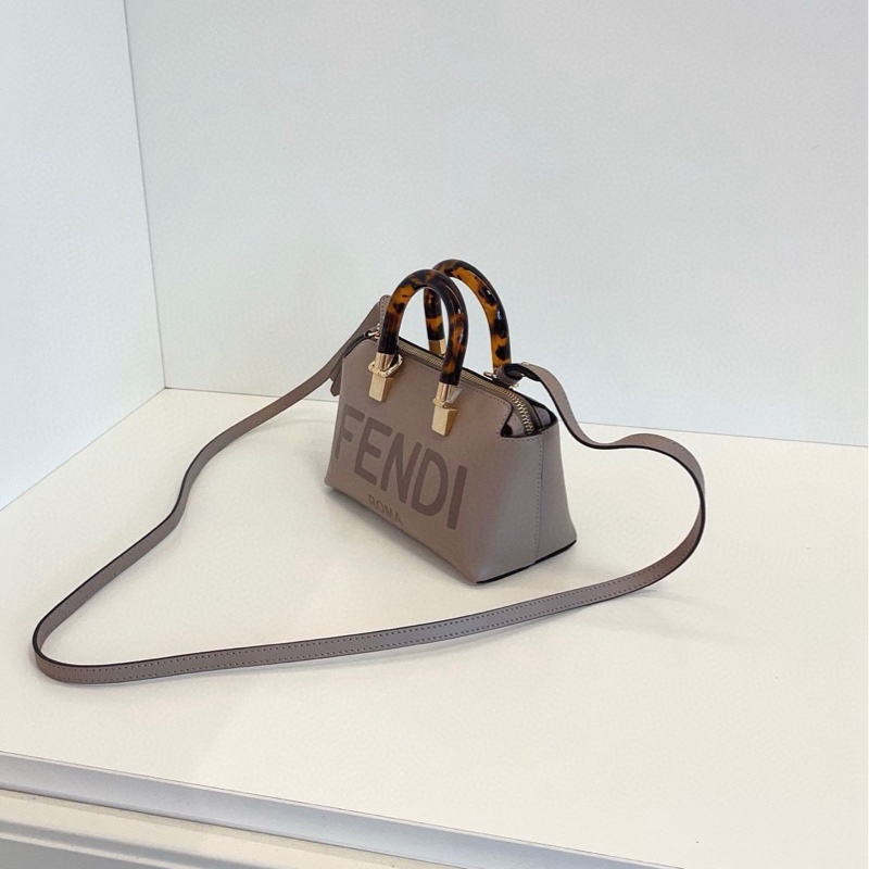 【未使用帶膜🆕】Fendi mini by the way牛皮波士頓包 玳瑁手柄 大象灰色手提斜挎包-5