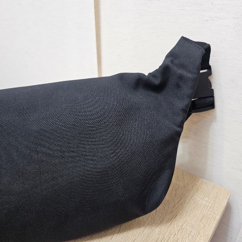 [福利出清😘] Balenciaga黑色帆布Explore黑釦胸口腰包-21