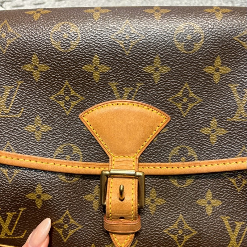 🏷Louis vuitton馬鞍包-17