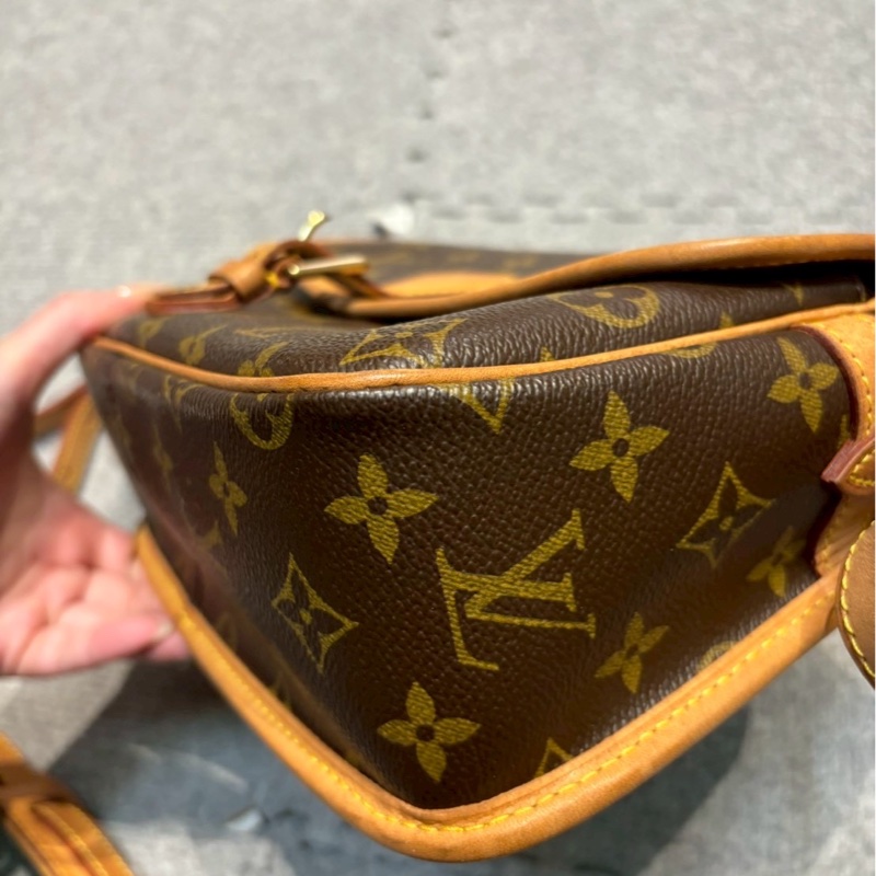 🏷Louis vuitton馬鞍包-18