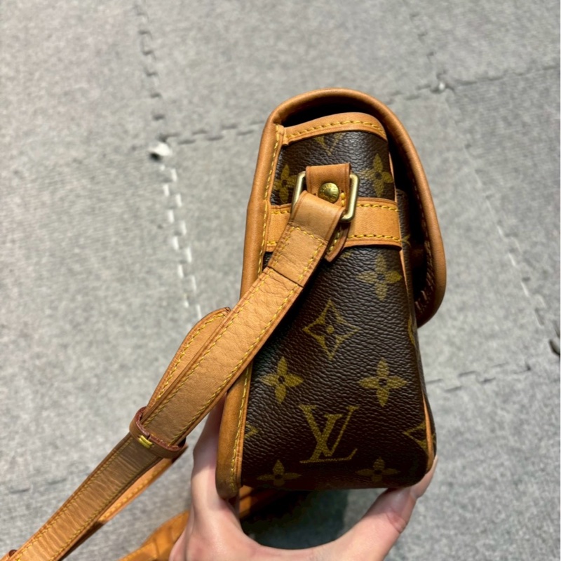 🏷Louis vuitton馬鞍包-22