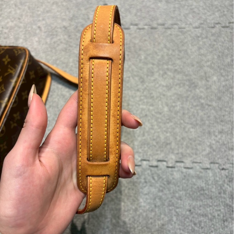 🏷Louis vuitton馬鞍包-31