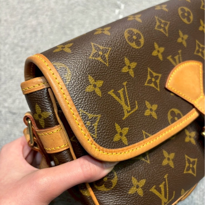 🏷Louis vuitton馬鞍包-35