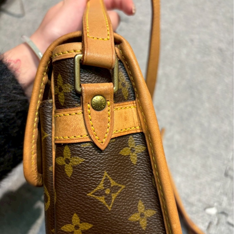 🏷Louis vuitton馬鞍包-38