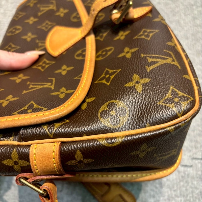 🏷Louis vuitton馬鞍包-42