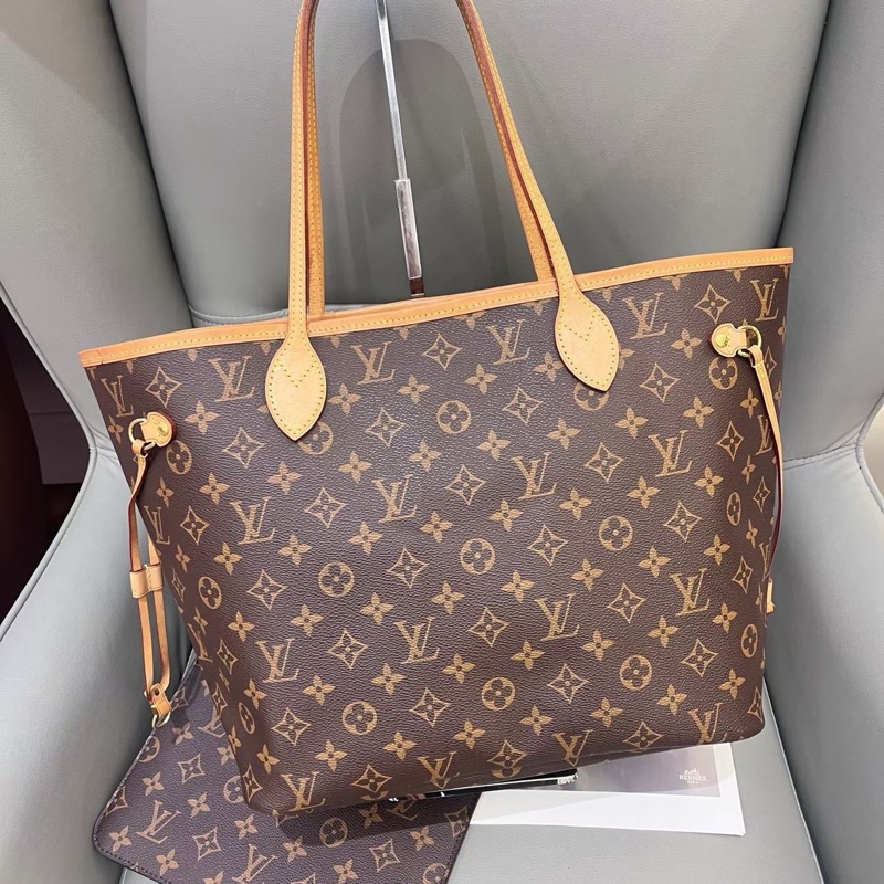 LV Neverfull-0