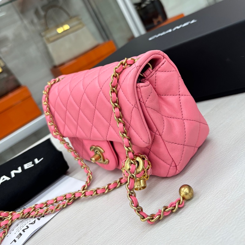 Chanel蜜桃粉核桃金球cf20-2