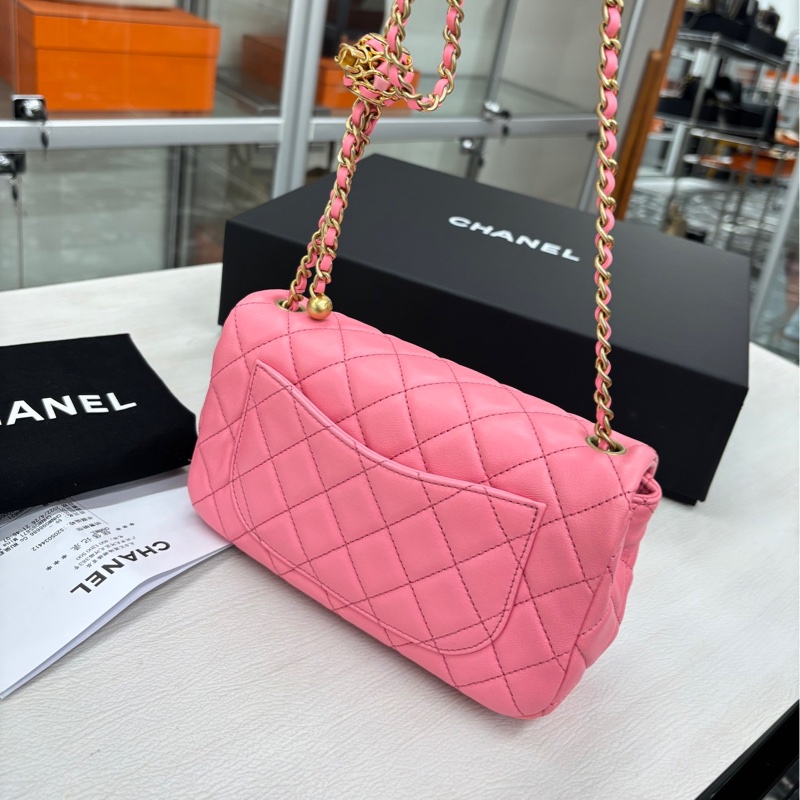 Chanel蜜桃粉核桃金球cf20-3