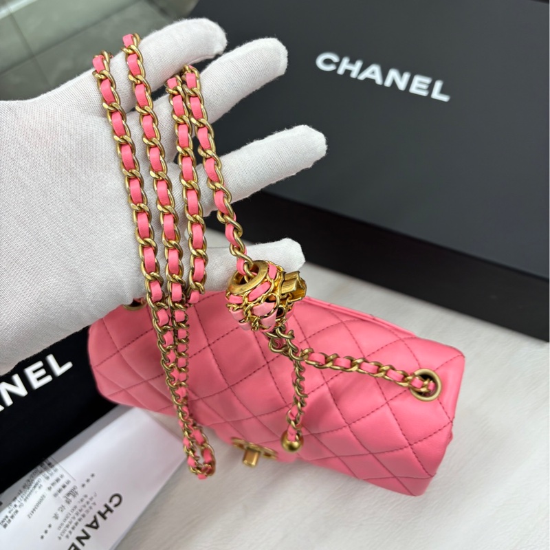 Chanel蜜桃粉核桃金球cf20-4