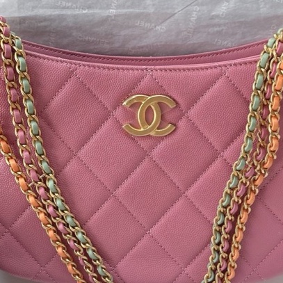 【配件：防塵袋 💕】Chanel 24C hobo 腋下包 嬉皮包 粉色 珊瑚粉色 金扣 彩色鏈條 三色鏈條 荔枝牛皮 手提 腋下-3