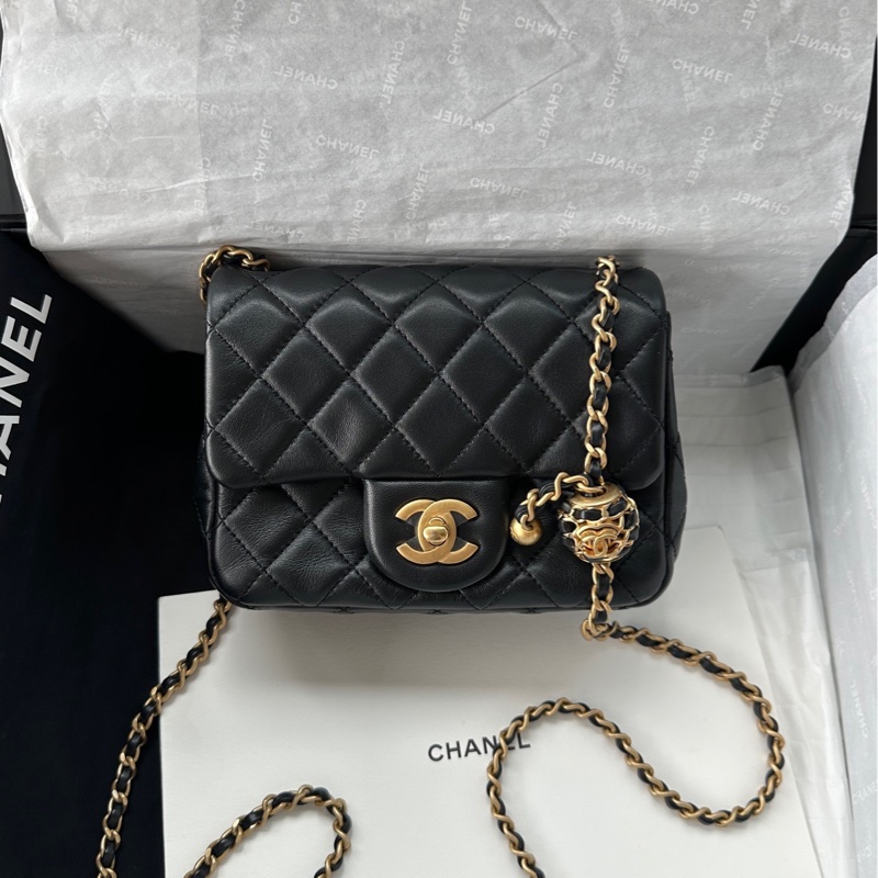 【配件：防塵袋 💕】Chanel 22S cf 方胖子 黑金 黑色 金扣 核桃金球 羊皮 手提 單肩 斜挎-0