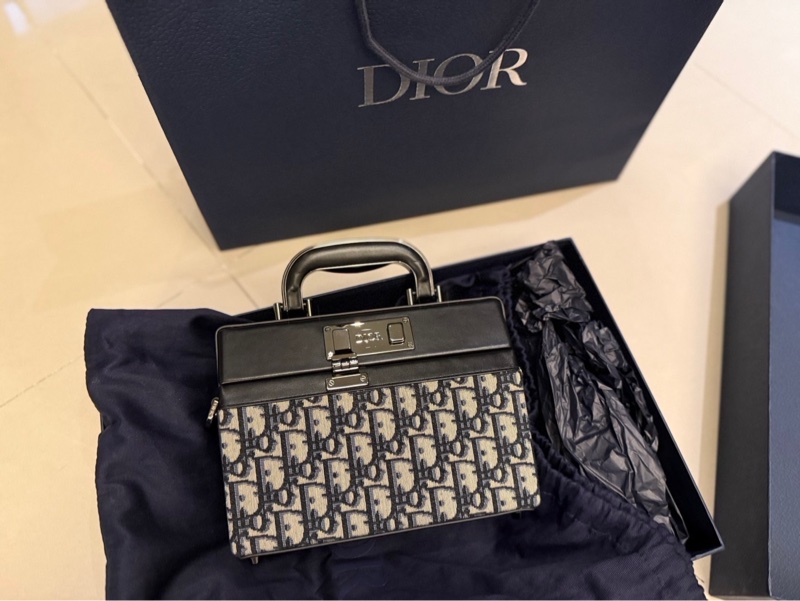 💼Dior Lock 手袋｜經典優雅款 ✨ 黑色小牛皮・可手提 / 肩背 / 斜背 ✨-2