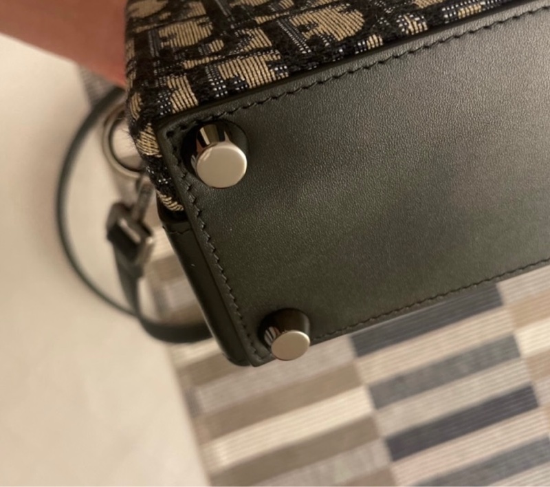 💼Dior Lock 手袋｜經典優雅款 ✨ 黑色小牛皮・可手提 / 肩背 / 斜背 ✨-9