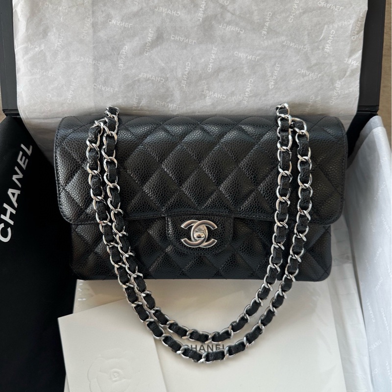 【 配件：防塵袋、小票 💕 】Chanel cf 小號 黑銀 黑色 銀扣 荔枝牛皮 手提 單肩 腋下 斜挎-0